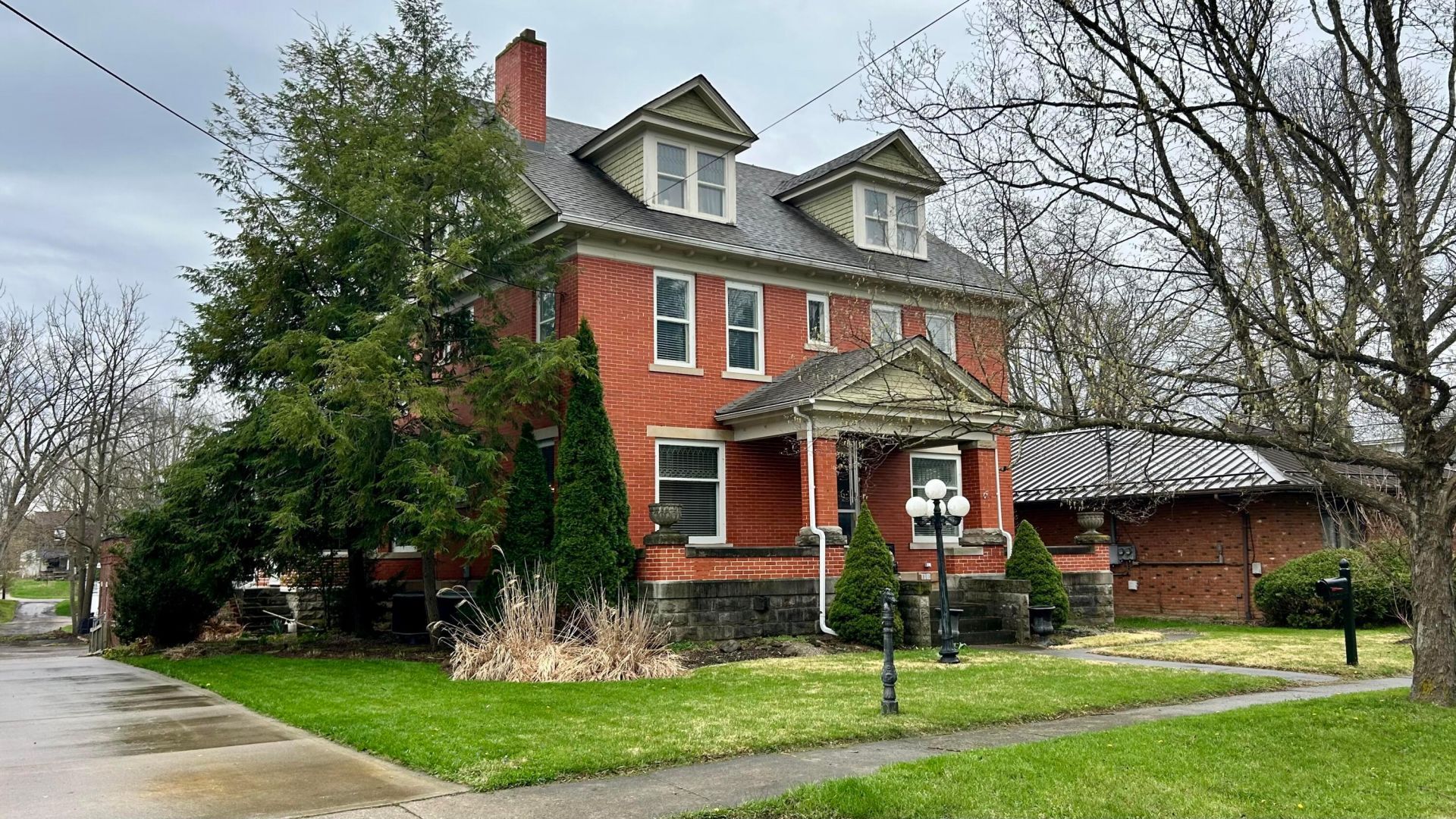 217 W High Street, Mount Gilead, OH 43338 Main Photo