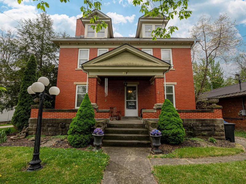 217 W High Street, Mount Gilead, OH 43338 Photo 2