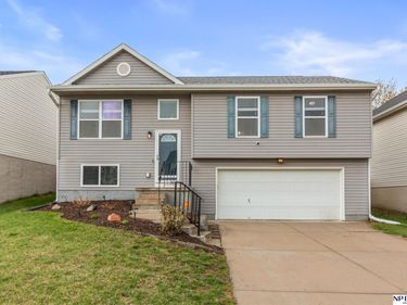 7314 N 108 Street , Omaha, NE 68142