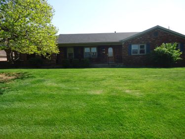 106 Pine Hill Drive, Lancaster, KY 40444