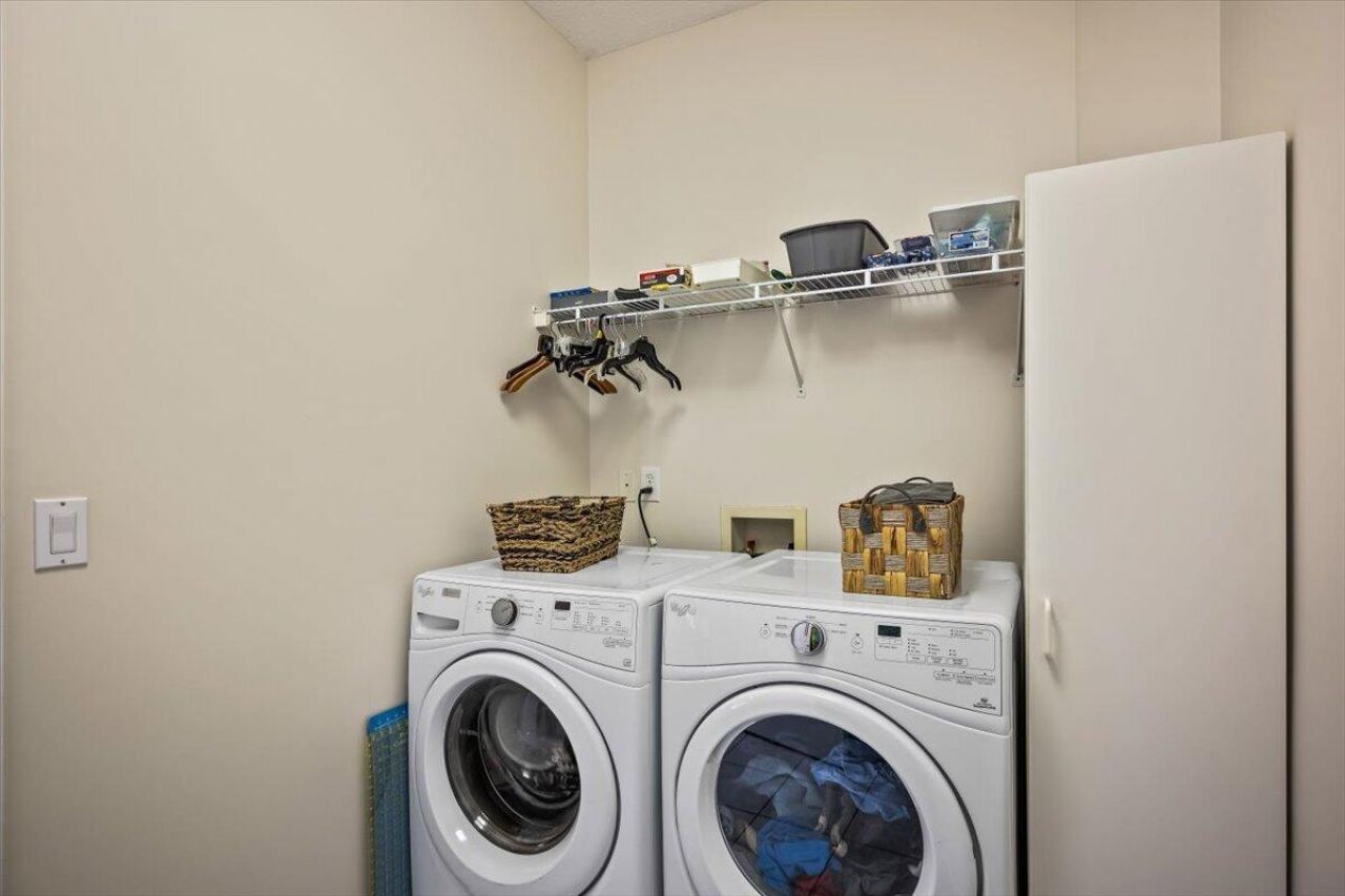 5411 Woodbreeze Drive Photo 27