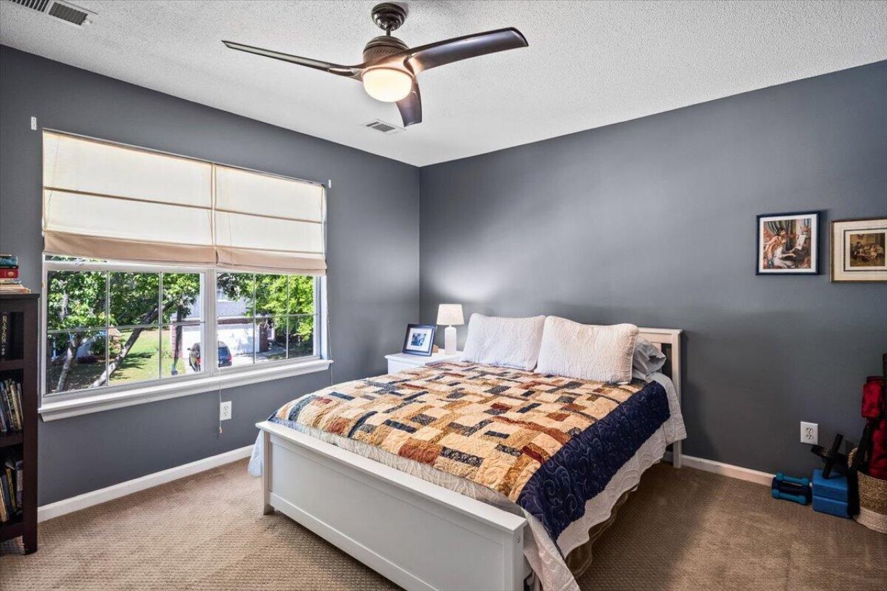 5411 Woodbreeze Drive Photo 29