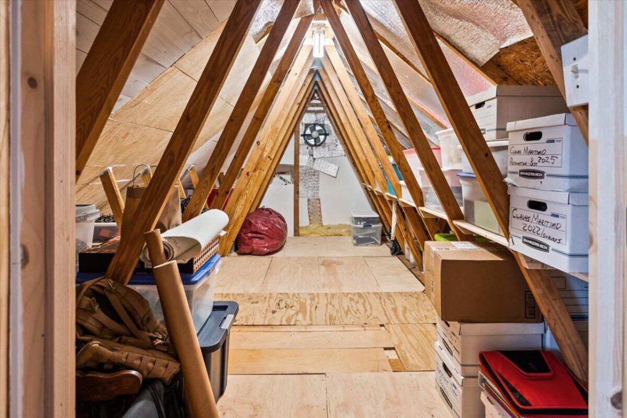 5411 Woodbreeze Drive Photo 33