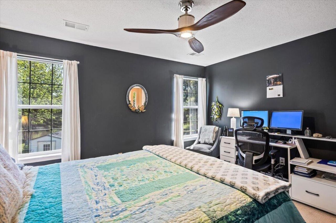 5411 Woodbreeze Drive Photo 35