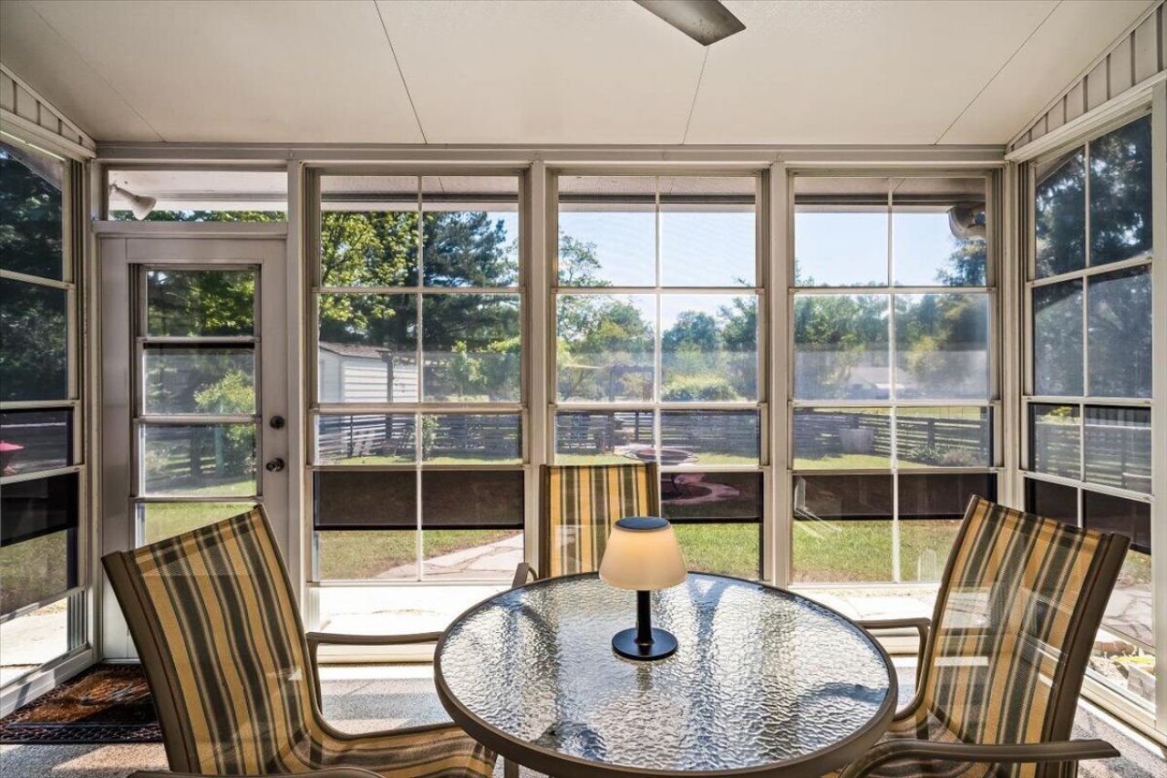 5411 Woodbreeze Drive Photo 39