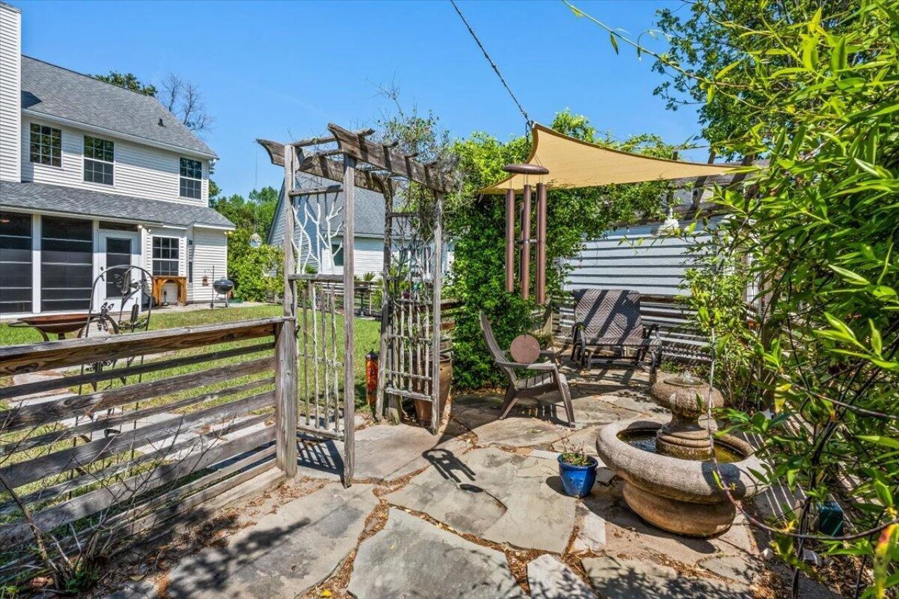 5411 Woodbreeze Drive Photo 45