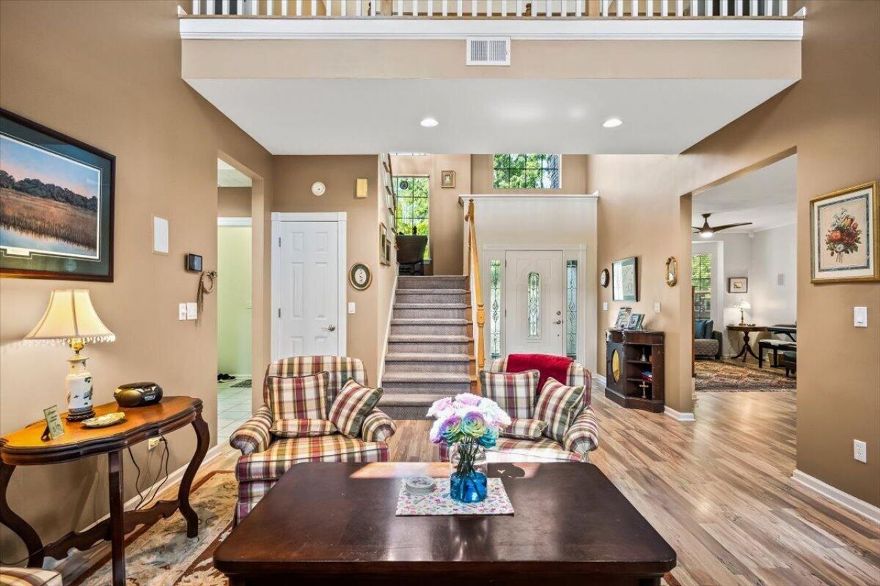 5411 Woodbreeze Drive Photo 6