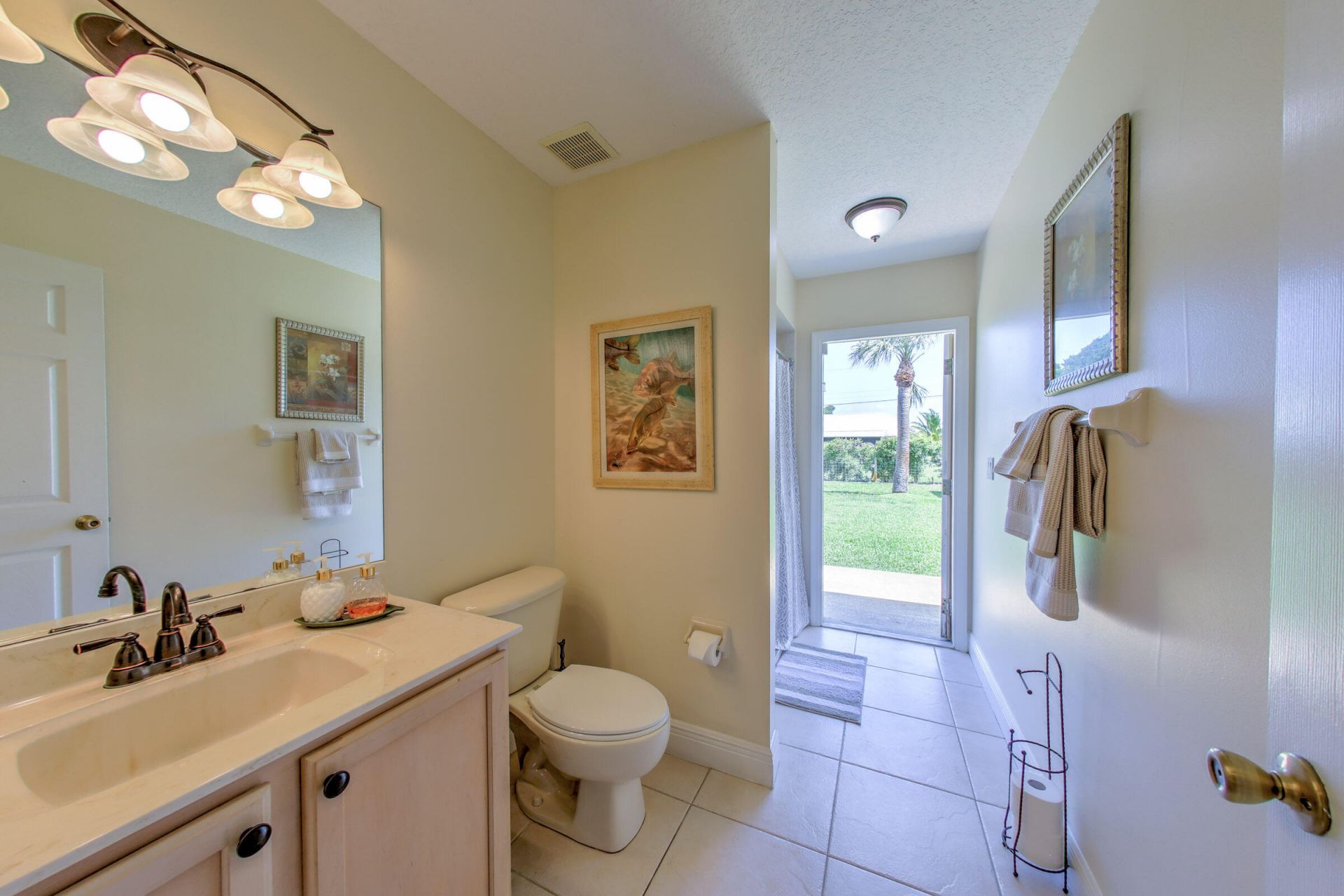 2025 SE Allamanda Drive, Port Saint Lucie, FL 34952 Photo