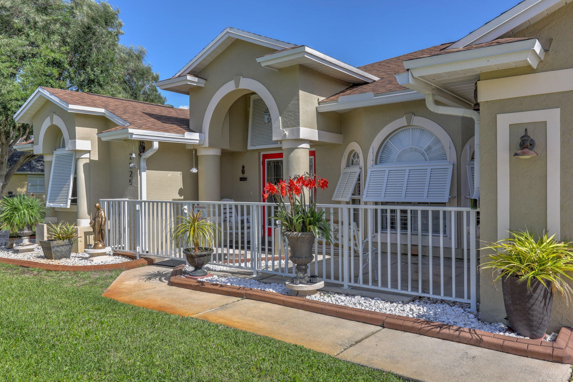 2025 SE Allamanda Drive, Port Saint Lucie, FL 34952 Photo