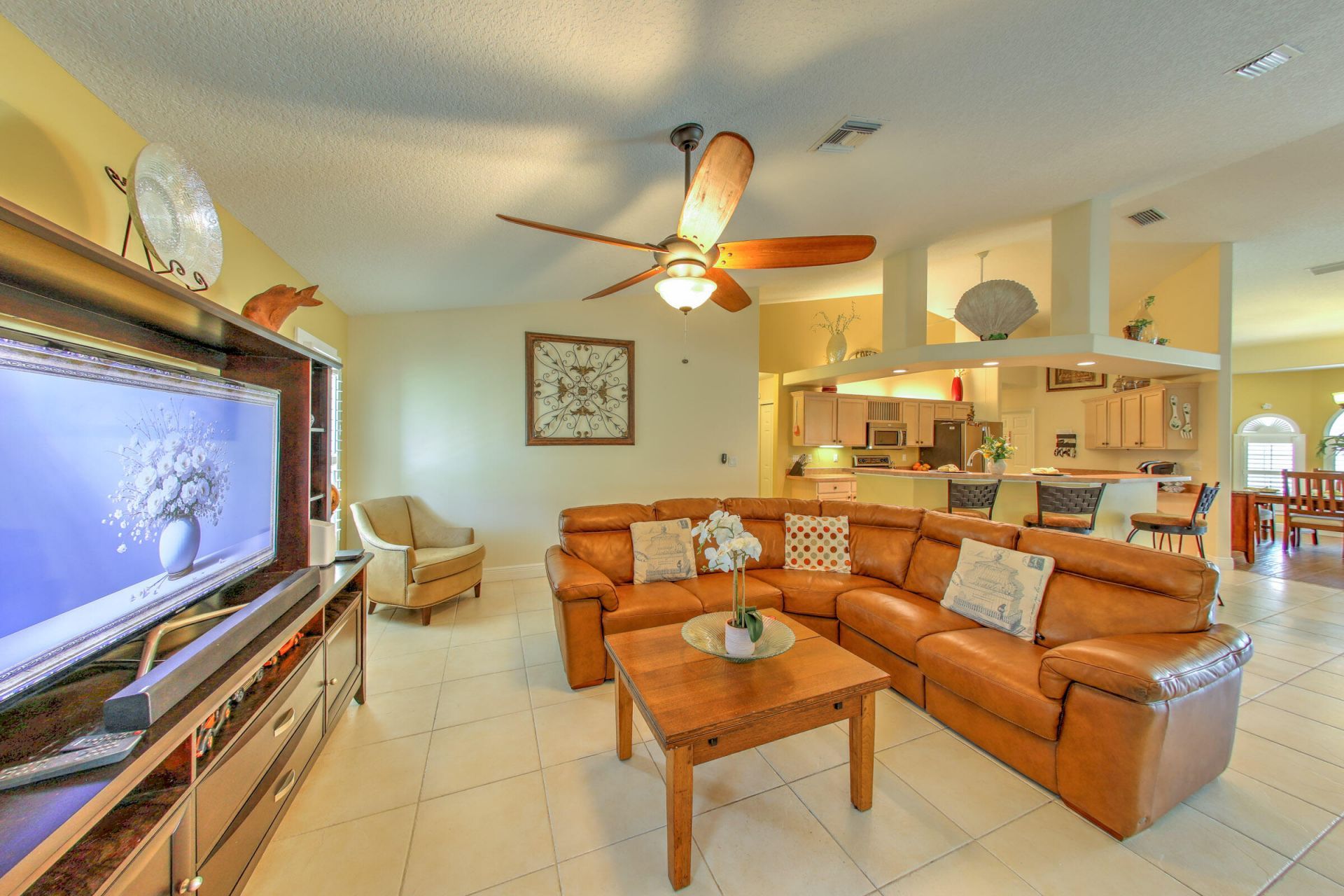 2025 SE Allamanda Drive, Port Saint Lucie, FL 34952 Photo