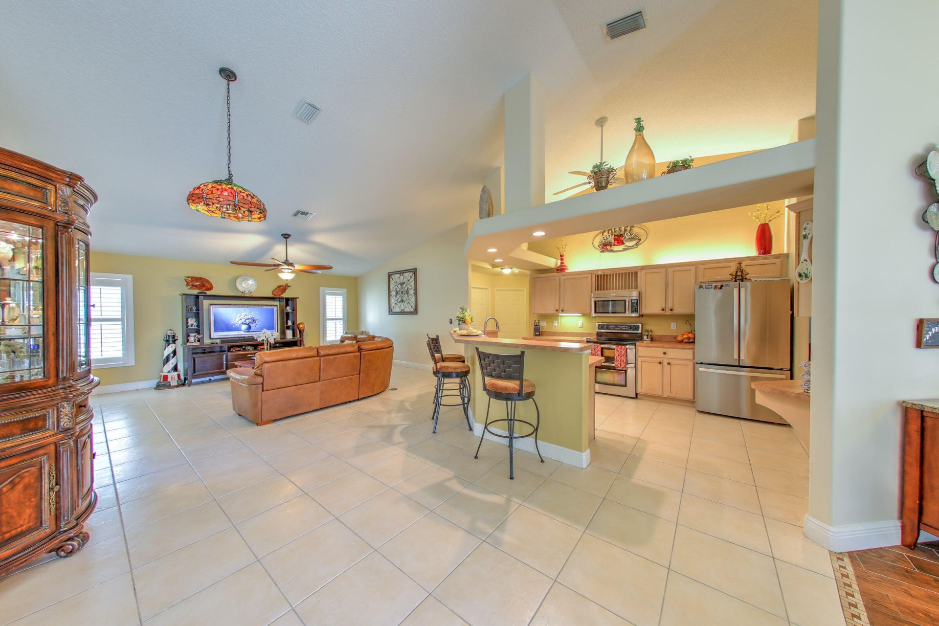 2025 SE Allamanda Drive, Port Saint Lucie, FL 34952 Photo