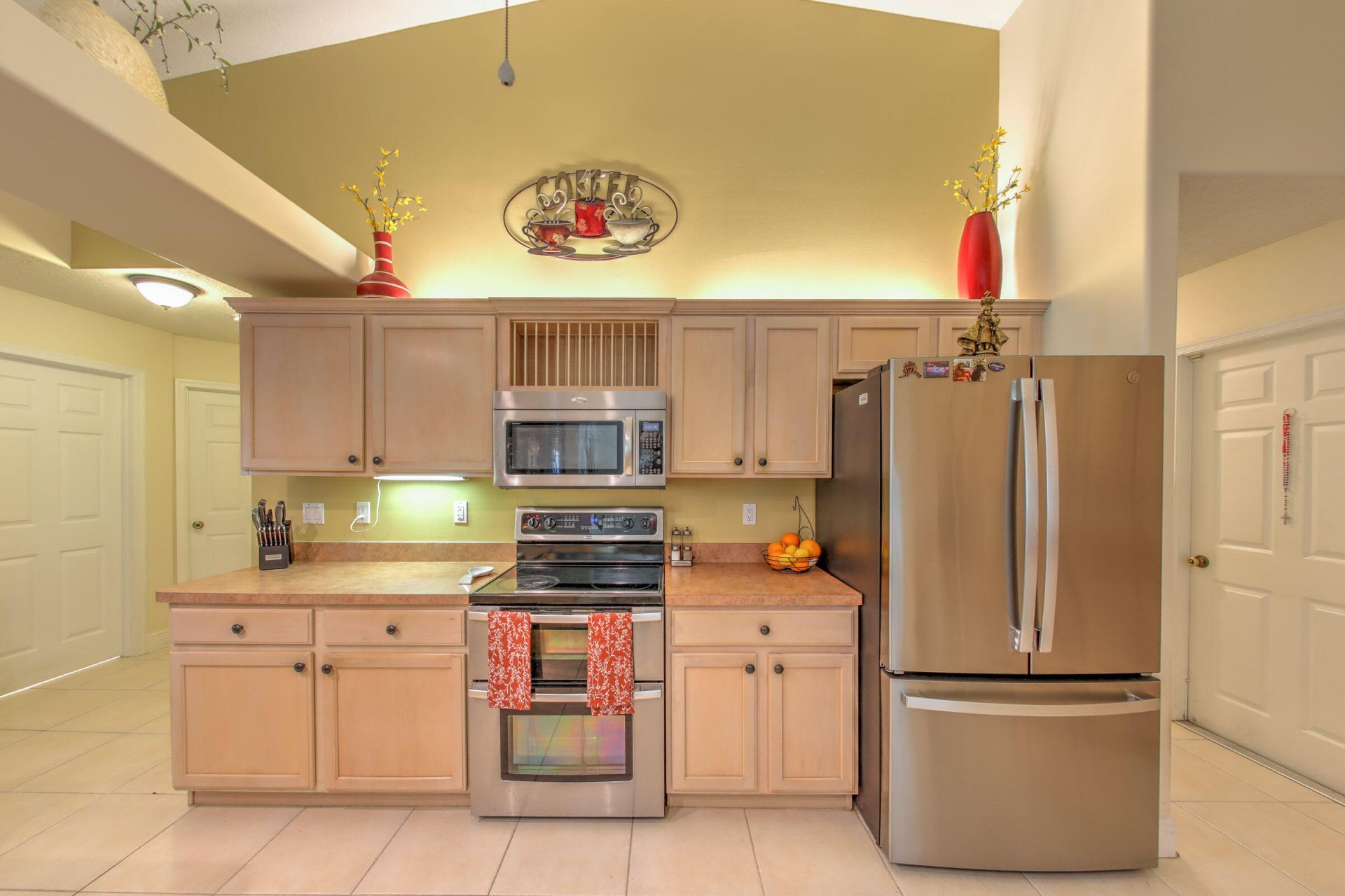 2025 SE Allamanda Drive, Port Saint Lucie, FL 34952 Photo