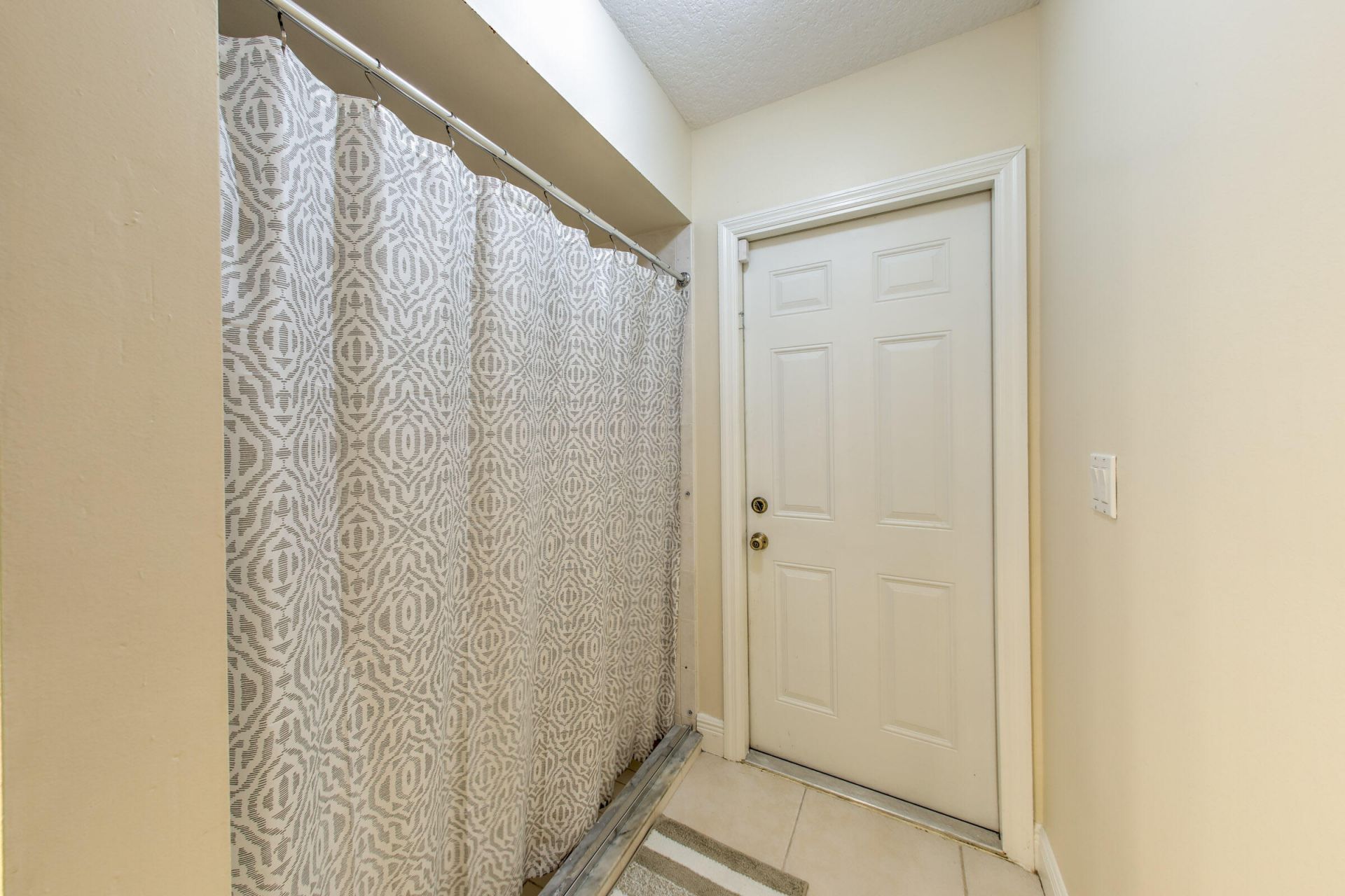 2025 SE Allamanda Drive, Port Saint Lucie, FL 34952 Photo