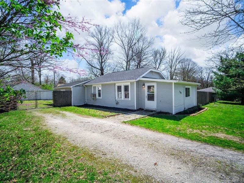 1704 Shady Lane, Beavercreek, OH 45432 Photo 4