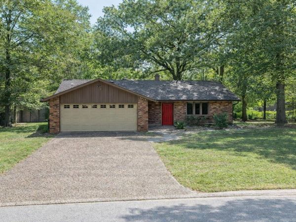 1008 TALIHANA, North Little Rock, AR 72120