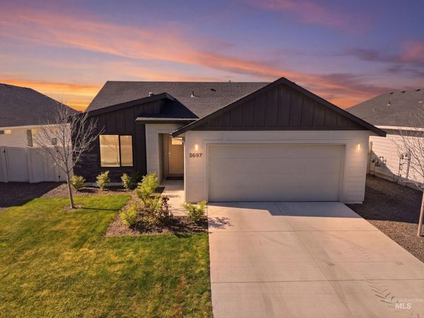 3697 W La Brea Dr, Meridian, ID 83642