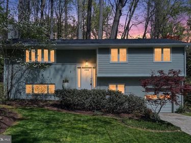 6362 BURTON CIRCLE, FALLS CHURCH, VA 22041