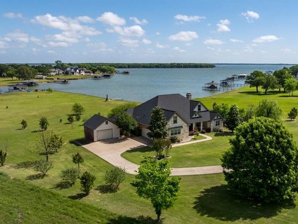 104 Crepe Myrtle, Corsicana, TX 75109