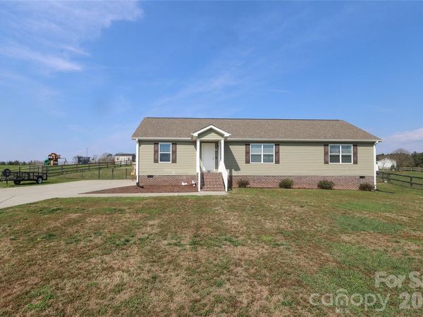 154 Back Acres Lane, Kannapolis, NC 28081