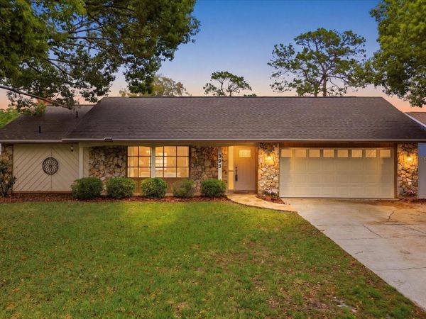 393 WEKIVA COVE ROAD , LONGWOOD, FL 32779