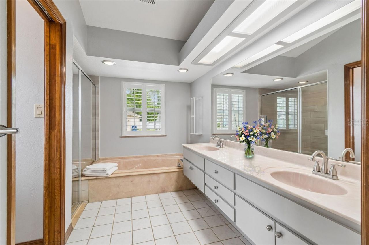 9824 Hermosillo Drive, New Port Richey, FL 34655 Photo