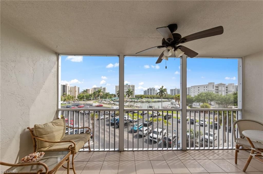 1 Bluebill Ave, Unit 402, Naples, FL 34108 Photo