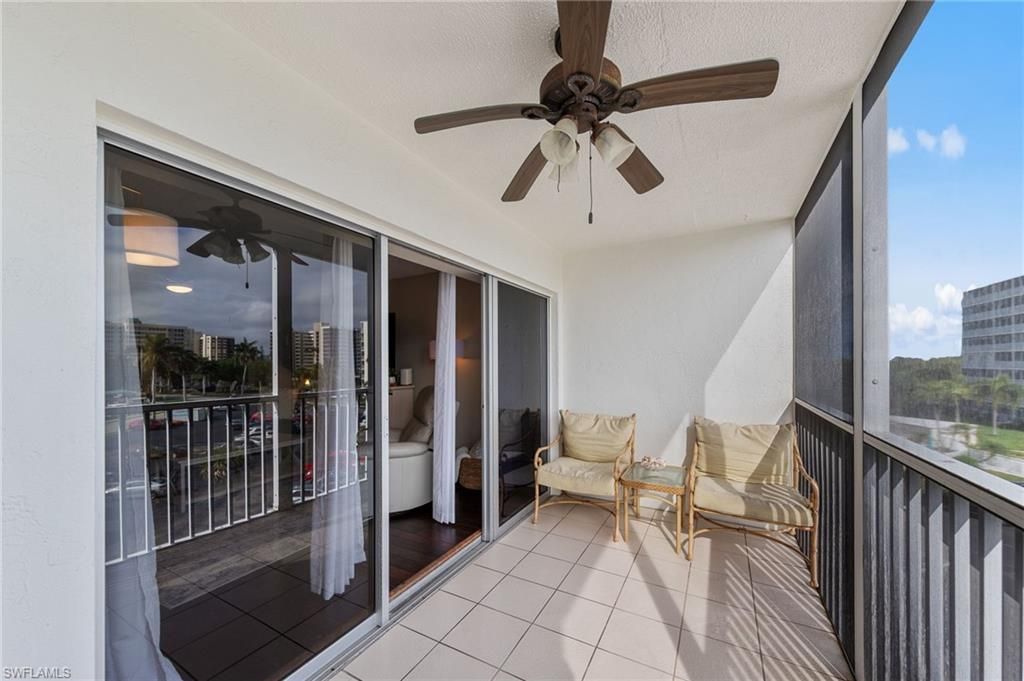 1 Bluebill Ave, Unit 402, Naples, FL 34108 Photo