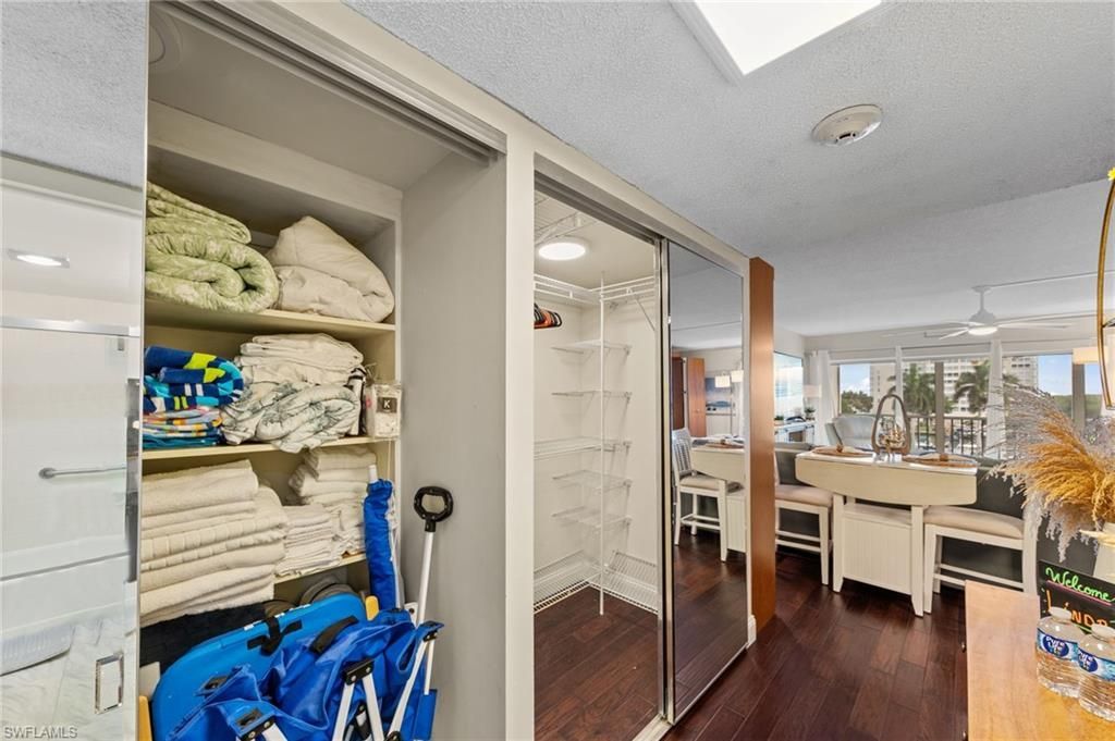 1 Bluebill Ave, Unit 402, Naples, FL 34108 Photo
