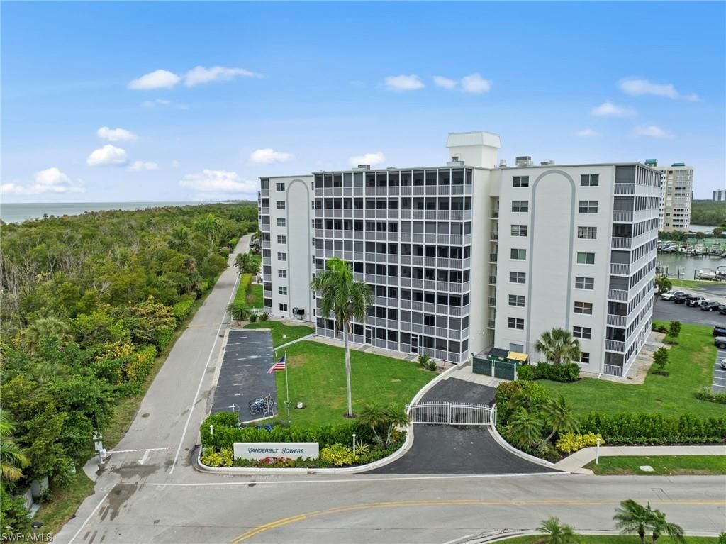 1 Bluebill Ave, Unit 402, Naples, FL 34108 Photo