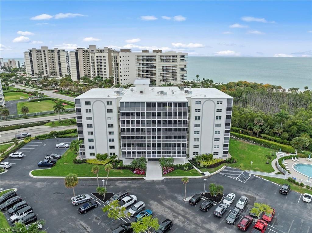 1 Bluebill Ave, Unit 402, Naples, FL 34108 Photo