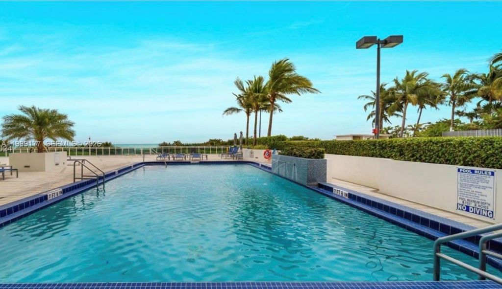 6917 Collins Ave, Unit 1611, Miami Beach, FL 33141 Photo