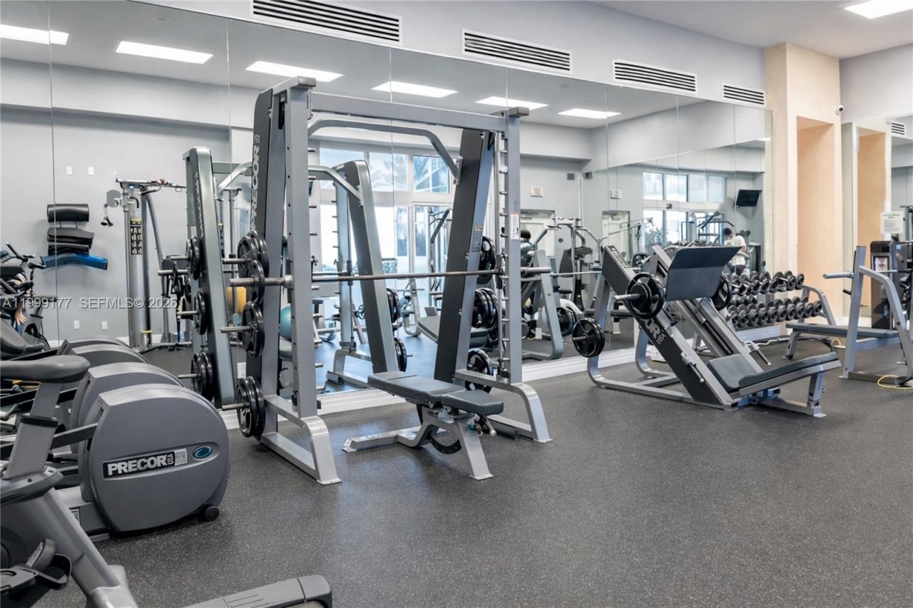6917 Collins Ave, Unit 1611, Miami Beach, FL 33141 Photo