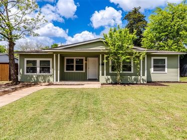 11525 Strand Street, Dallas, TX 75218