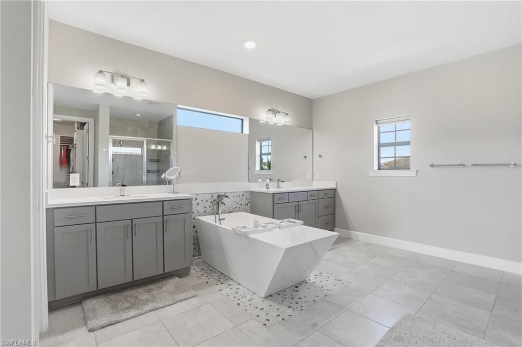 19194 Elston Way, Estero, FL 33928 Photo