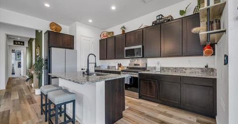 2415 Metolius Drive, Sparks, NV 89436 Photo