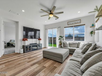 2415 Metolius Drive, Sparks, NV 89436 Photo