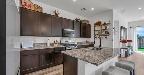 2415 Metolius Drive, Sparks, NV 89436 Photo