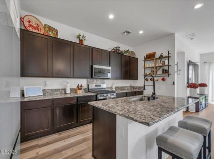 2415 Metolius Drive, Sparks, NV 89436 Photo