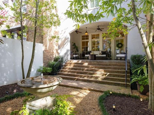 125 Hubbard Road, Woodstock, GA 30188