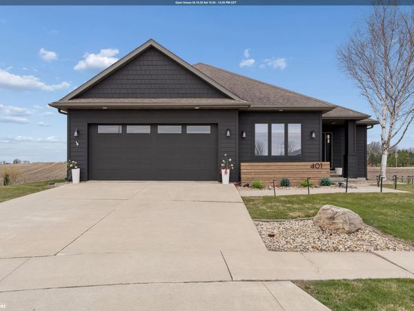 401 Bedford Ct, Clear Lake, IA 50428