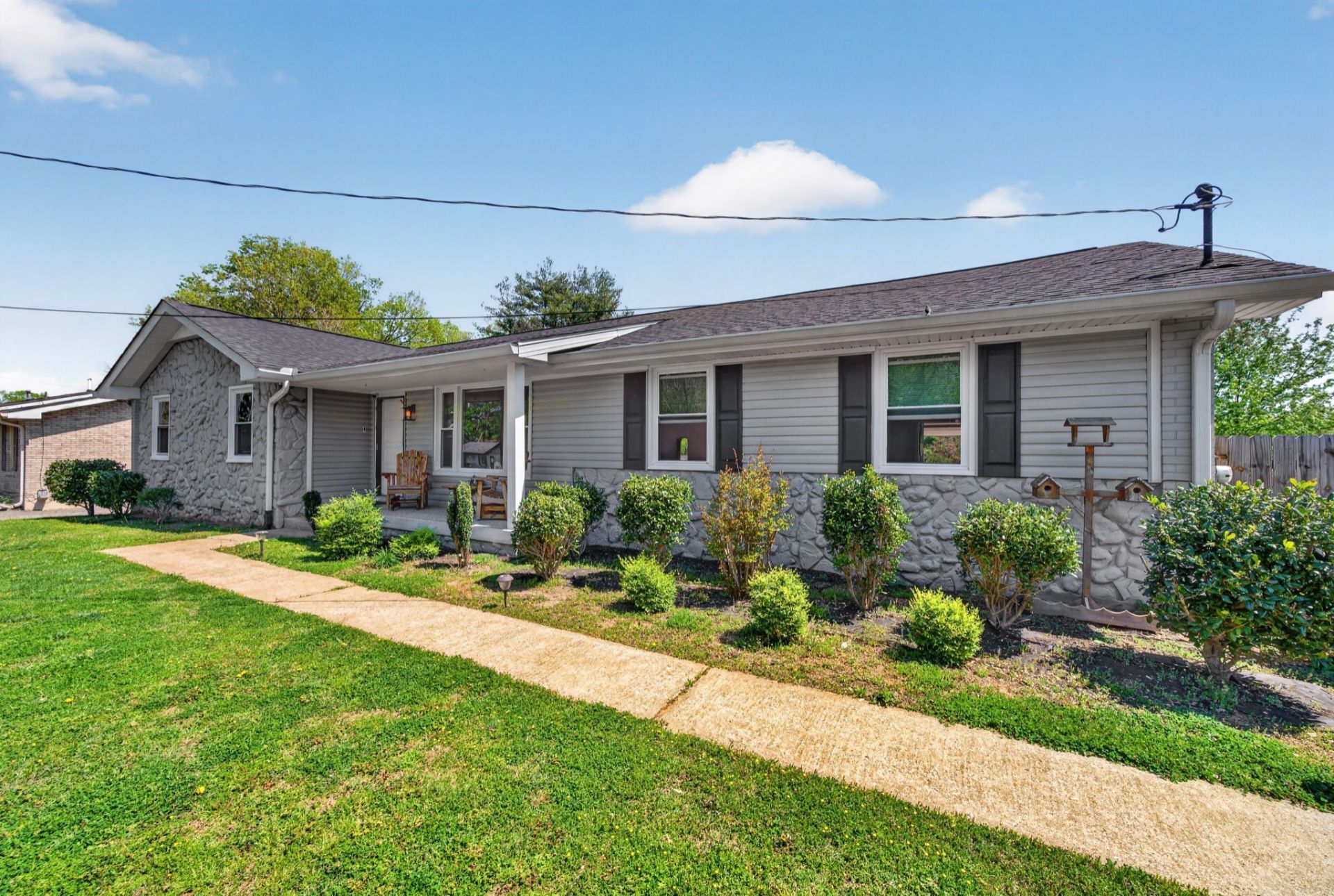 190 Wessington Pl, Hendersonville, TN 37075 Main Photo