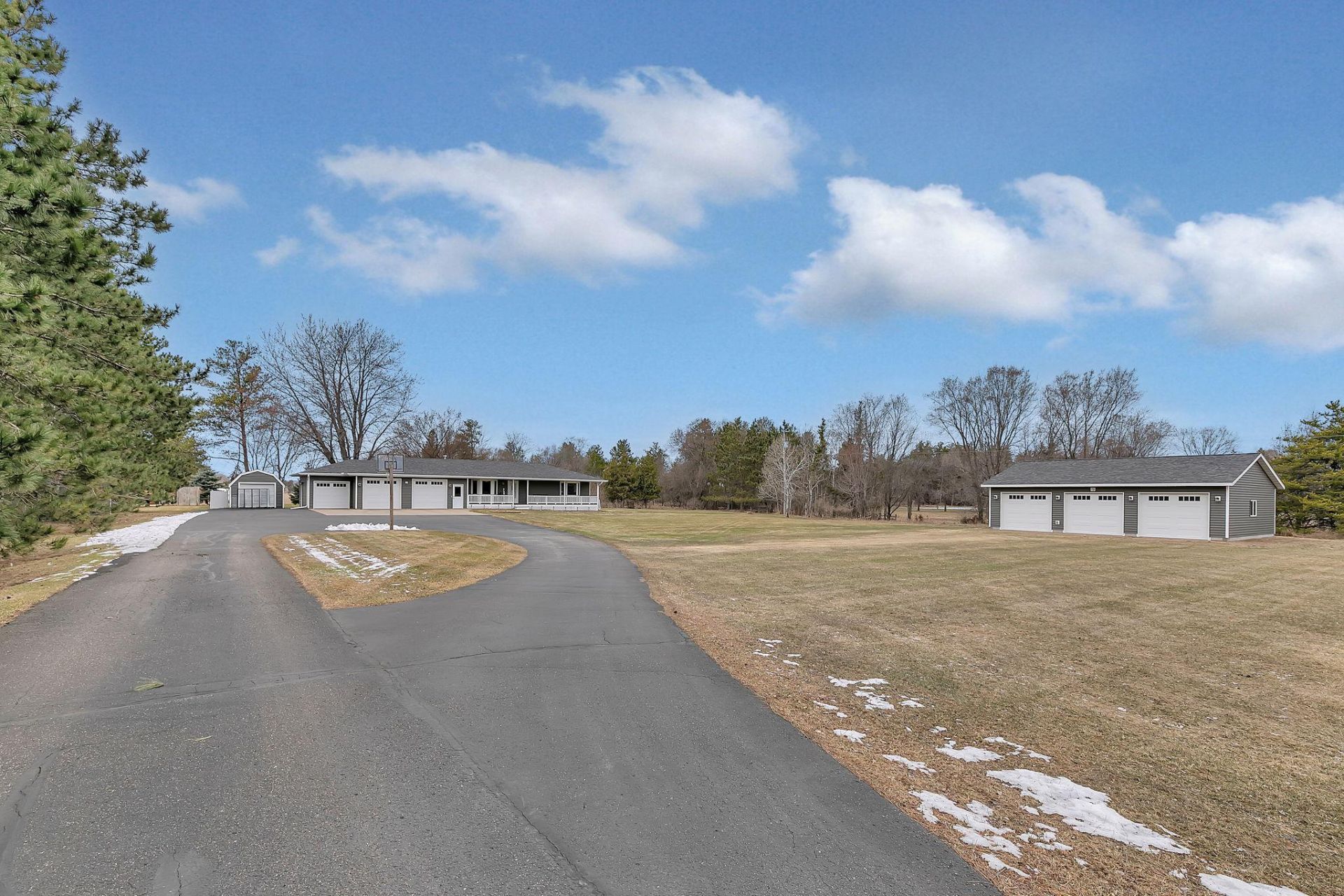 3775 Riverside Avenue N, Sartell, MN 56377 Main Photo