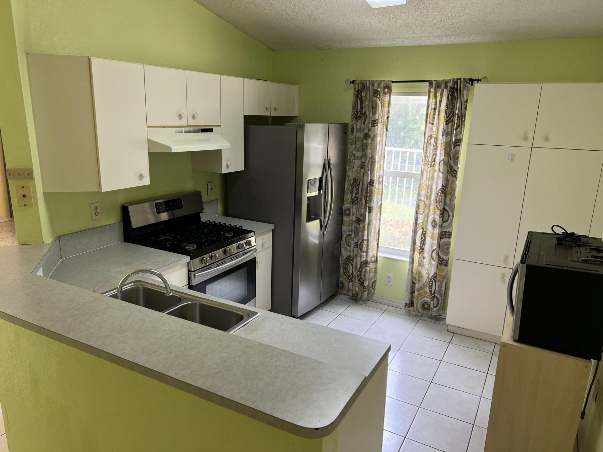 8936 NW 53rd Court, Sunrise, FL 33351 Photo