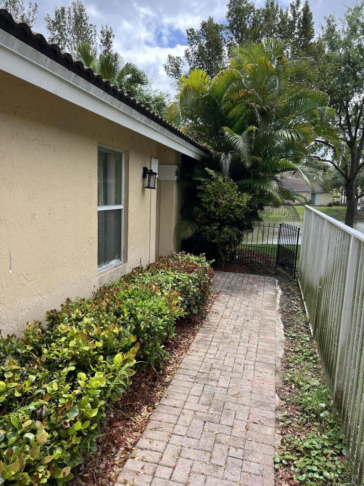 8936 NW 53rd Court, Sunrise, FL 33351 Photo