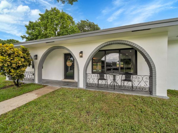 7301 NW 13th Court, Plantation, FL 33313