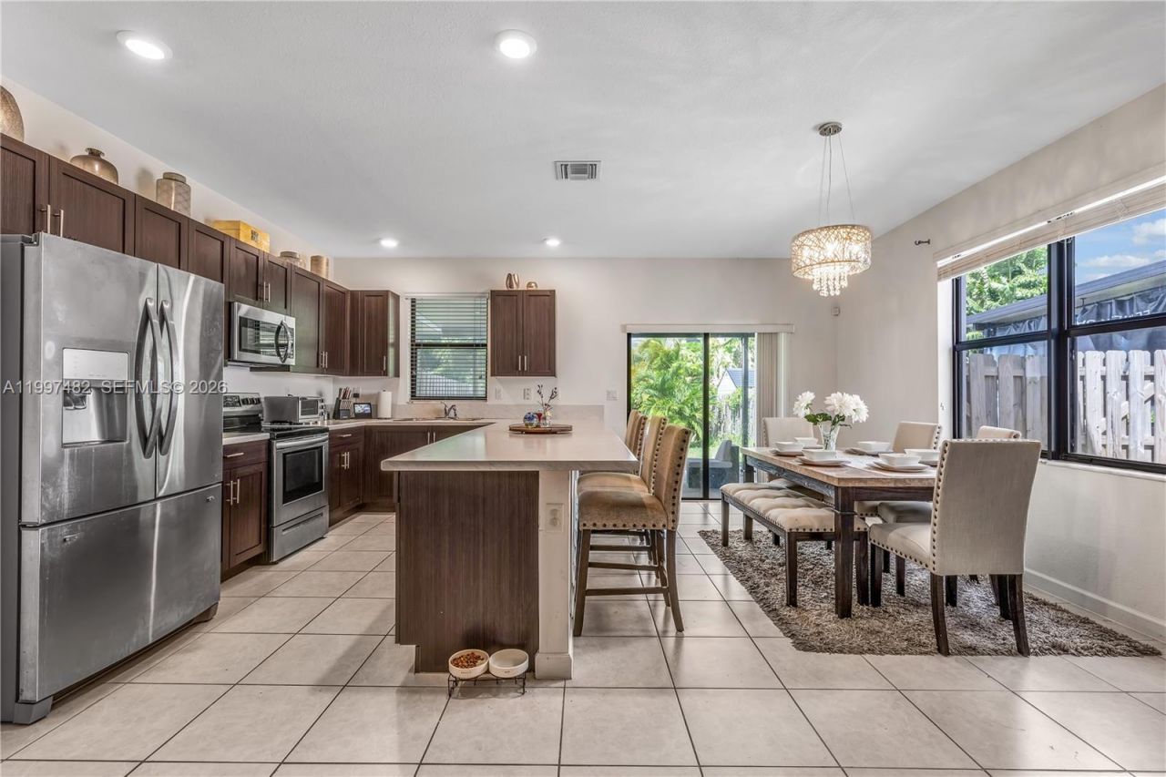 25354 SW 108th Ave, Homestead, FL 33032 Photo