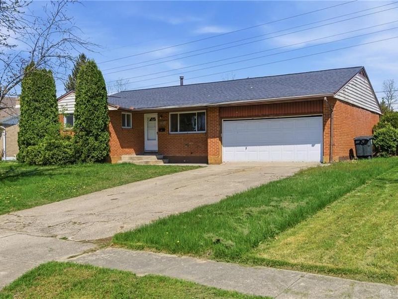 4619 Belcourt Drive, Jefferson Township, OH 45417 Photo 2