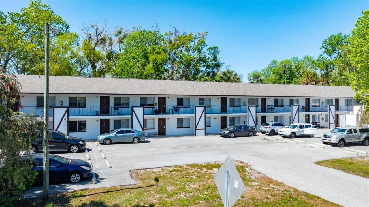 1216 Kennedy Road , Daytona Beach, FL 32117 Photo