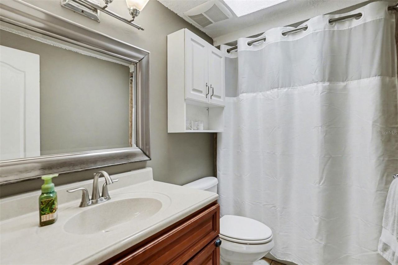 15403 Summerwind Drive , Tampa, FL 33624 Photo