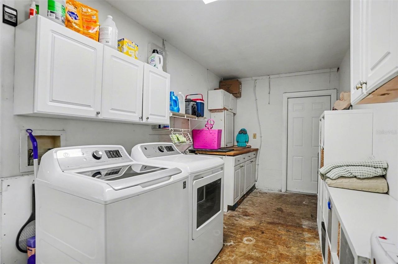 15403 Summerwind Drive , Tampa, FL 33624 Photo